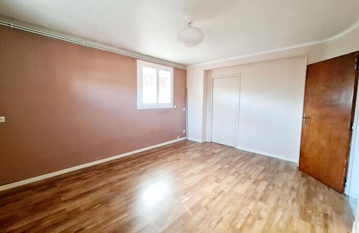Alès - Maison de 150M² proche des commerces et école — photo 5