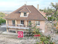 Maison entièrement rénovée à Saint Symphorien de Lay  - Grand garage double - — photo 3