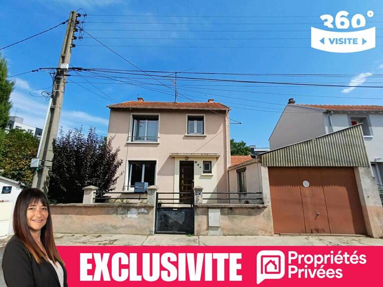 Roanne, maison avec jardin et garage — photo 1