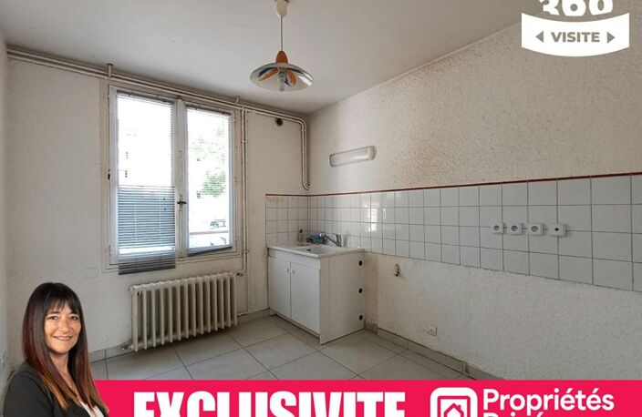 Roanne, maison avec jardin et garage — photo 4