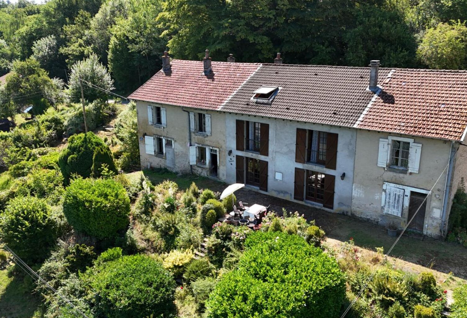 Maison Hennezel 4 pièce(s) 129 m2 — photo 1