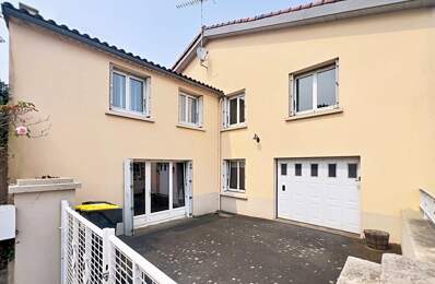 Maison Montfaucon Montigne 5 pièce(s) 122 m2 — photo du bien