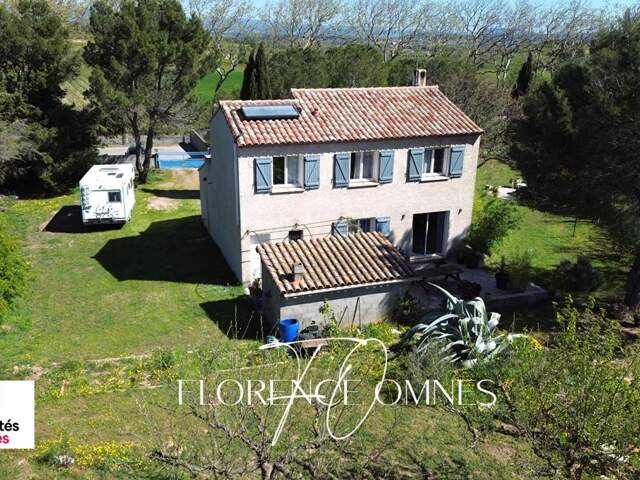 Magnifique Villa Provençale de  101m2 avec terrain arboré de 2347m2- 4 chambres - Douzens — photo du bien