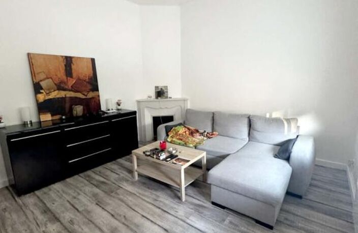 Appartement Istres 2 pièce(s) Avec Terrasse et Beau JARDIN — photo 4