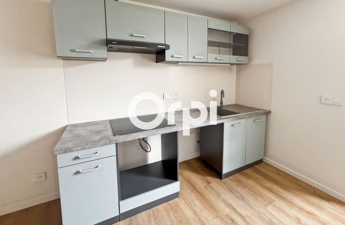 Appartement T3 entièrement rénové - Saint Symphorien sur Coise — photo 3