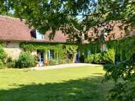 Près de Le  Blanc, Indre, maison sur le domaine du château — photo 2