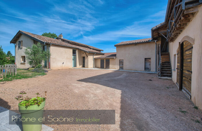 Vente maison 6 pièces 235 m² Savigneux (01480) — photo 3
