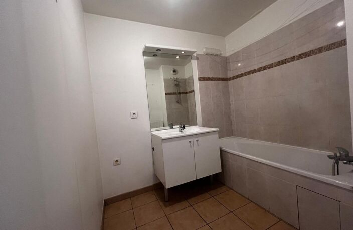 APPARTMENT F3 — photo 3
