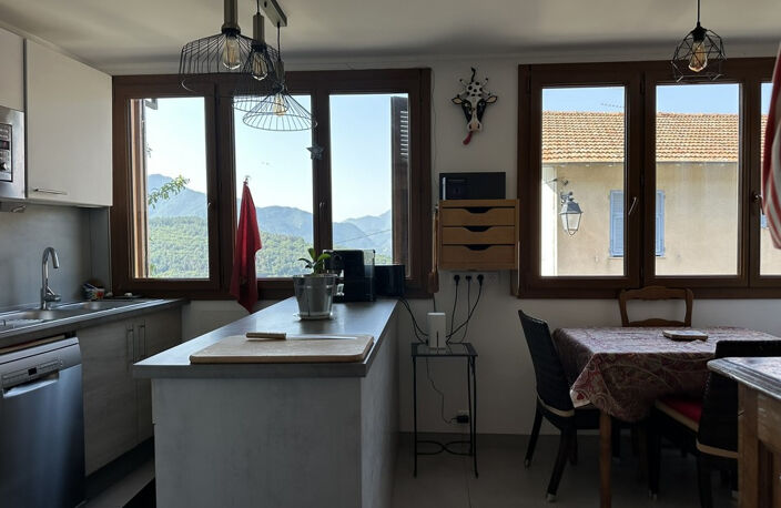 Belle Maison de village 3 pièces avec terrasse et garage — photo 3