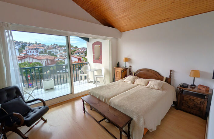 Appartement T4 Socoa 106 m2 dernier étage vue Untxin — photo 3