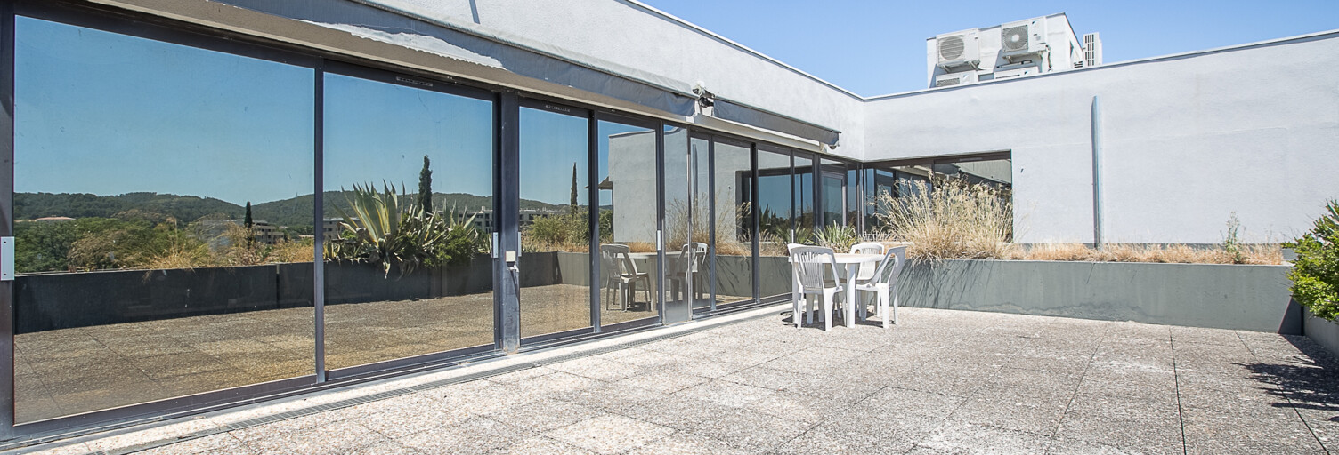 Bureau  47 m² à louer à Aix-en-Provence (13090)