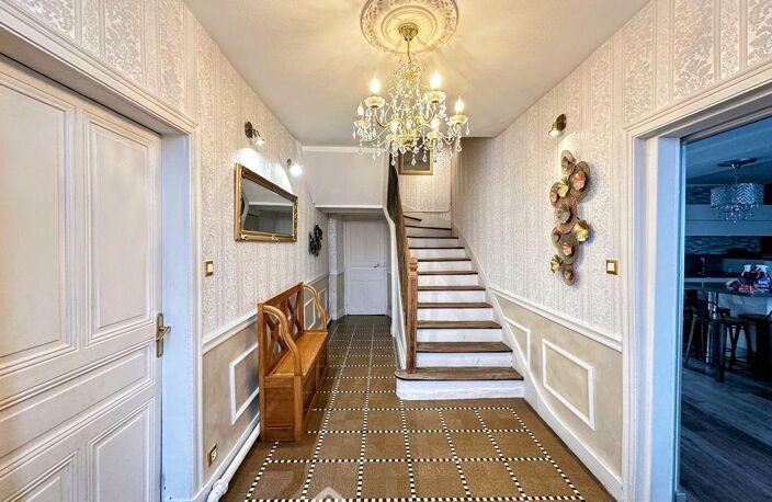 Maison de ville - 220m² - Lys-Haut-Layon — photo 2