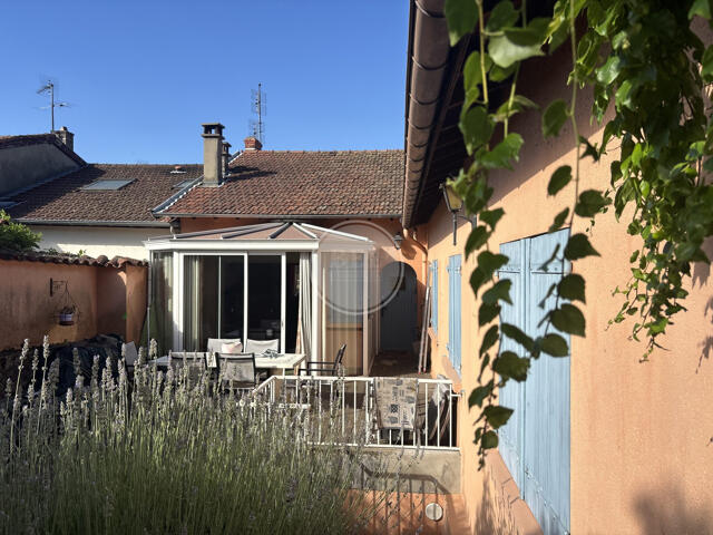 Maison proposé à Saint-Laurent-de-Chamousset