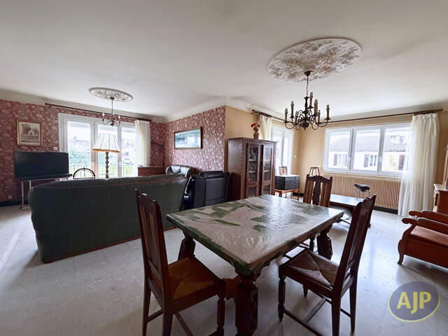 PONS - Maison individuelle — photo du bien