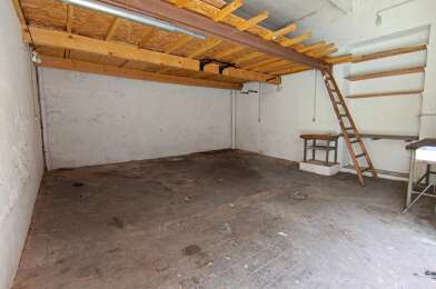 Garage  98000 €
