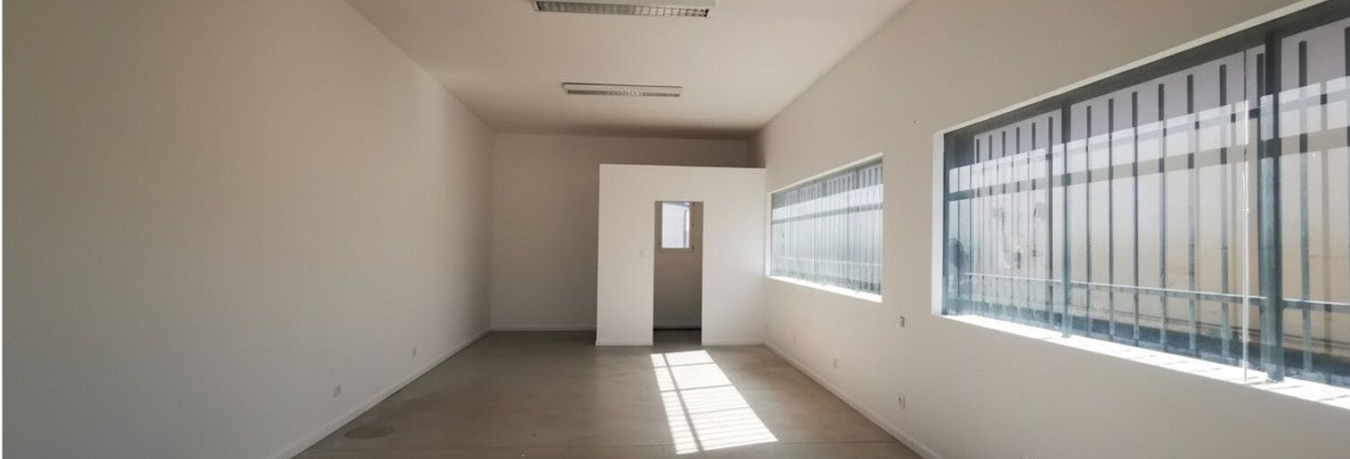 Commerce 1 Pièce 70 m² à louer à Saint-Thibéry (34630)