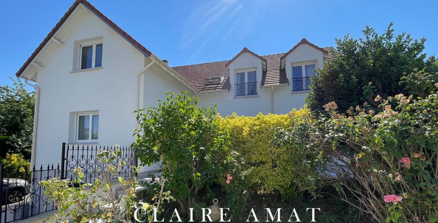 Maison familiale spacieuse avec jardin arboré. — photo 1