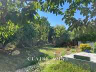 Maison familiale spacieuse avec jardin arboré. — photo 4