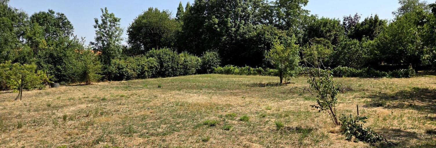 Terrain  2087 m² à vendre à Saint-Rémy (79410)