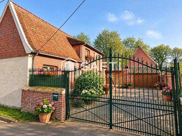 MAISON INDIVIDUELLE EN BRIQUE SEMI PLAIN PIED — photo du bien