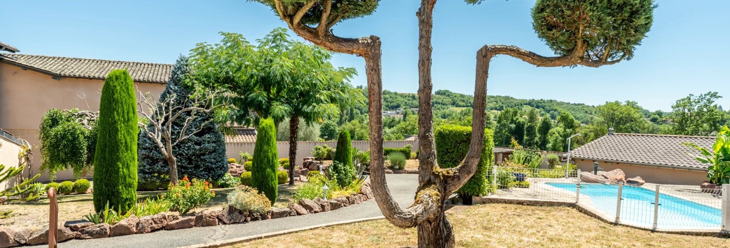 Maison 7 Pièces 172 m² à vendre à Porte des Pierres Dorées (69400)