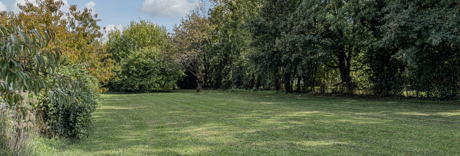 Terrain  789 m² à vendre à Puyravault (17700)