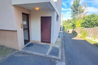Appartement 1 pièces 868 €