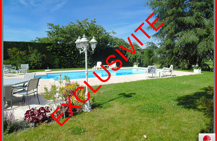 Maison 5  chambres, piscine garage et pool house — photo 2