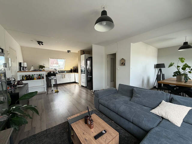 Appartement 4 pièces à vendre à Illzach - Dernier étage, calme et bien équipé — photo du bien
