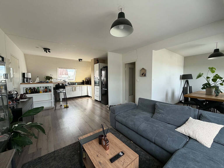 Appartement 4 pièces à vendre à Illzach - Dernier étage, calme et bien équipé — photo 1