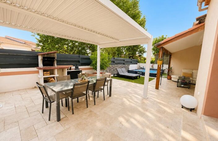 LE LUC – Villa de plain-pied 107 m² – 3 chambres – Piscine – Garage — photo 4