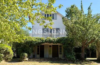 Propriété familiale de caractère à vendre sur la commune de Nerville-la-Forêt - 200m², 6 chambres — photo du bien