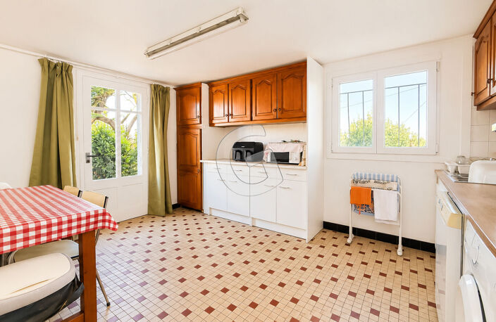 MAISON - 4 PIECES - 82.25 m² - A VENDRE - GRUES — photo 5
