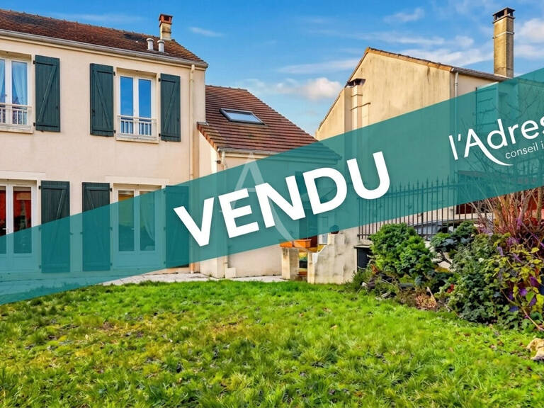 Maison 5 chambres Jouy Le Moutier 134 m2 — photo 1