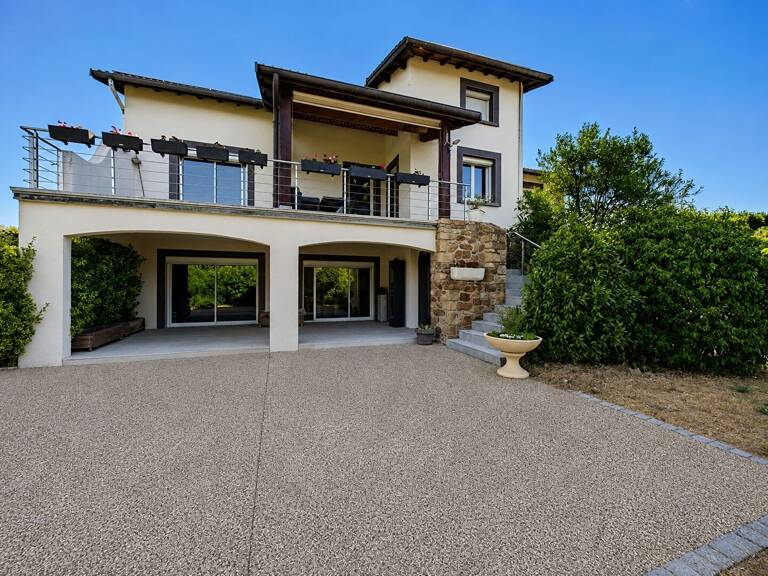 MAISON  304m²  SUR PARCELLE DE 3304m²  ANNONAY  07100 PROCHE GOLF — photo 1