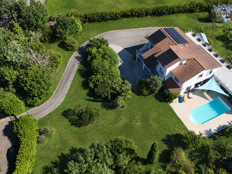 MAISON  304m²  SUR PARCELLE DE 3304m²  ANNONAY  07100 PROCHE GOLF — photo 1