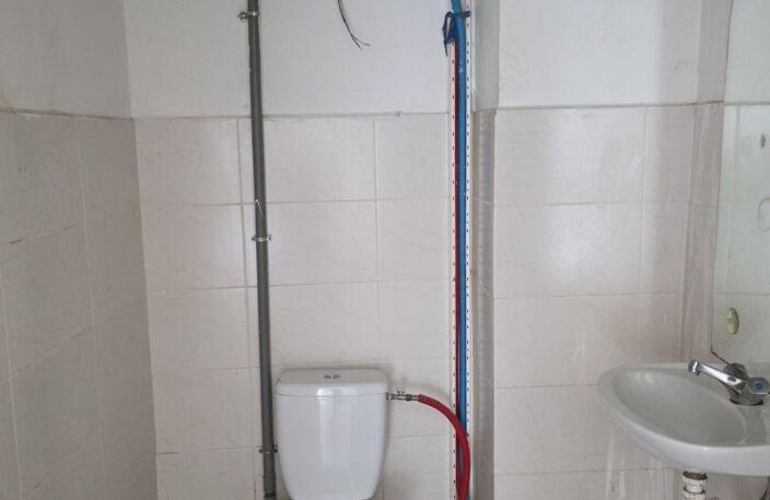 Location Boutique/Local commercial 40 m&sup2; — photo 2