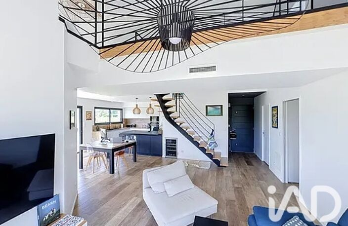 Vente Maison/villa 6 pièces — photo 2