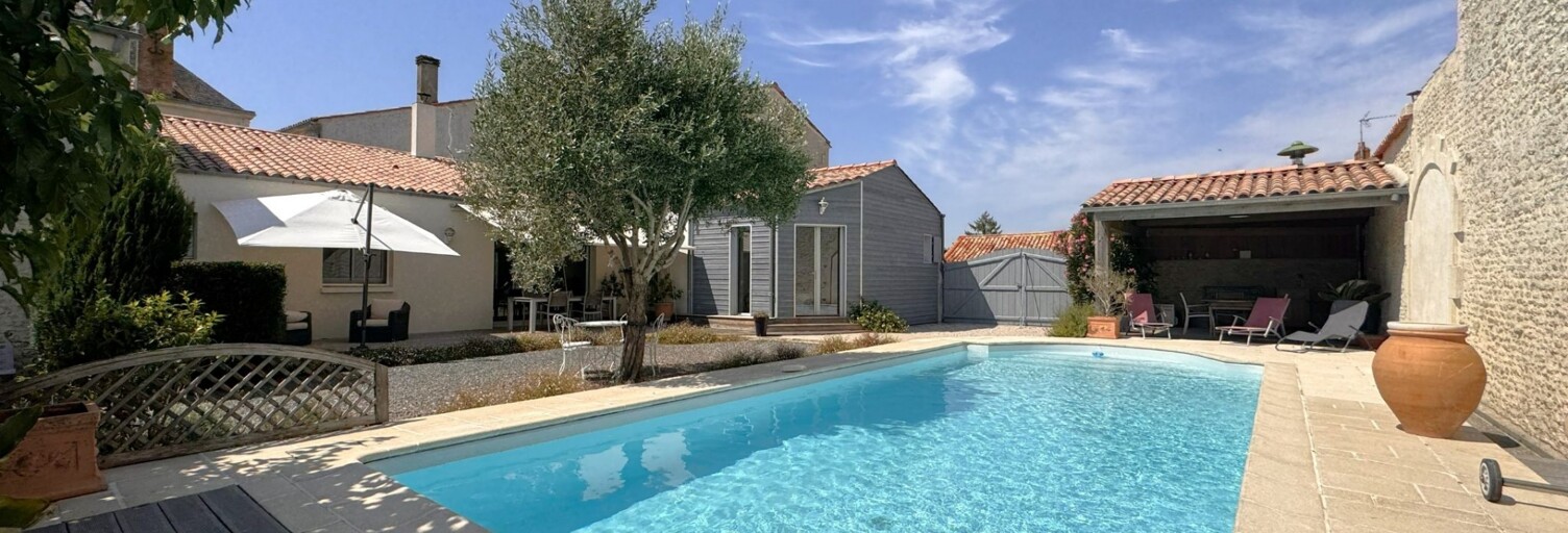 Maison 6 Pièces 131 m² à vendre à Vouillé-les-Marais (85450)