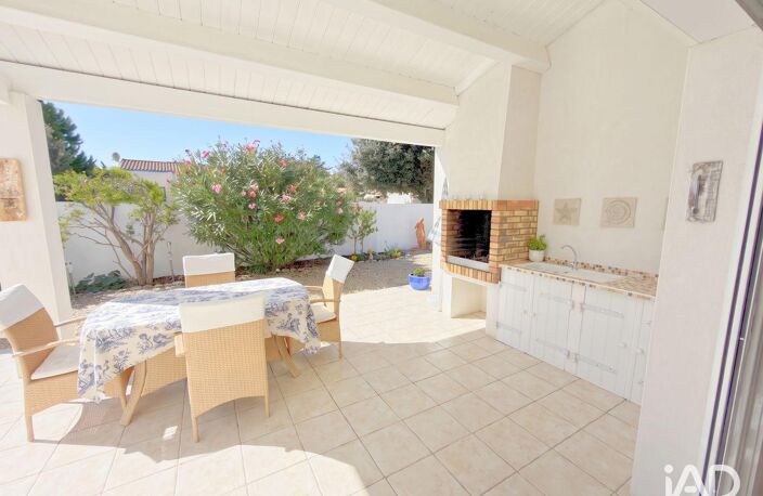 Vente Maison/villa 6 pièces — photo 2