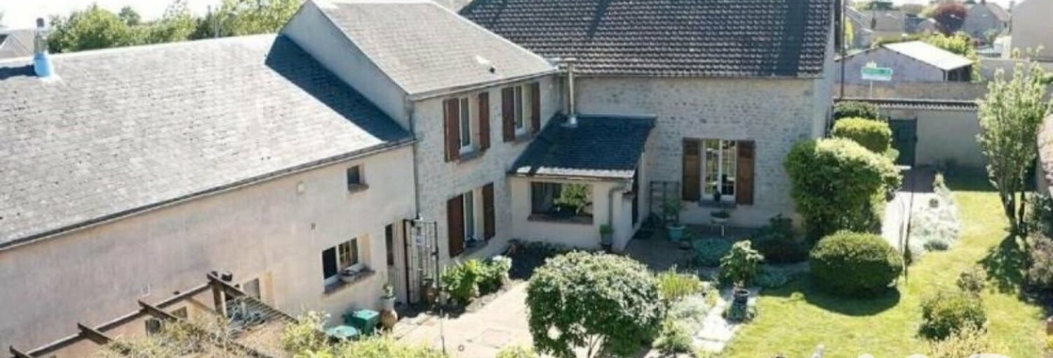 Maison 6 Pièces 155 m² à vendre à Ymonville (28150)