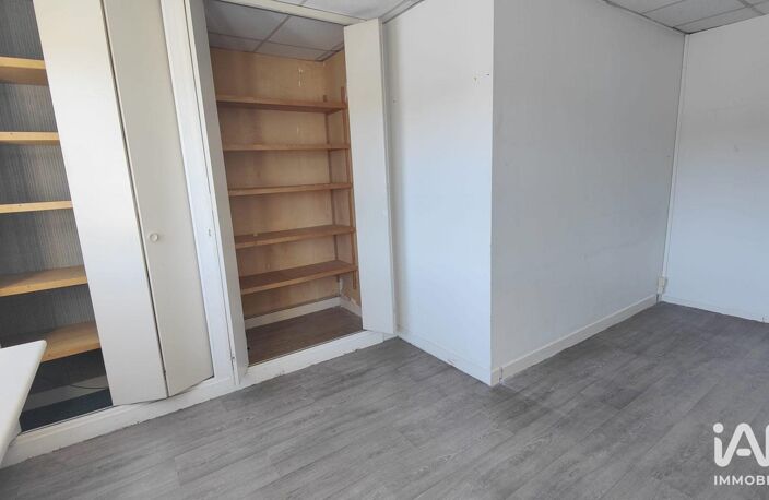 Location Bureaux 365 m&sup2; — photo 3