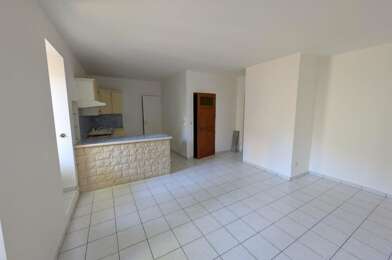 Appartement 2 pièces 525 €