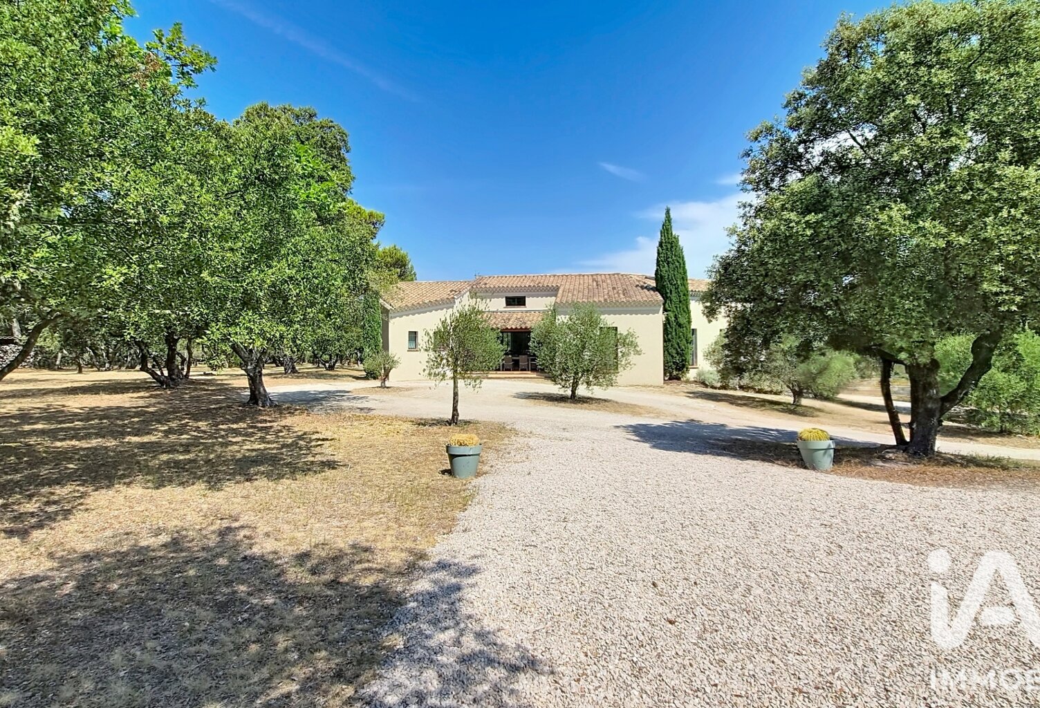 Vente Maison/villa 8 pièces — photo 1