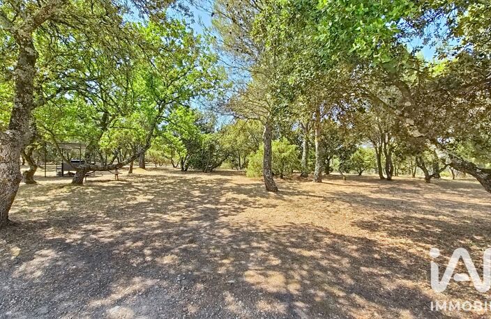 Vente Maison/villa 8 pièces — photo 2