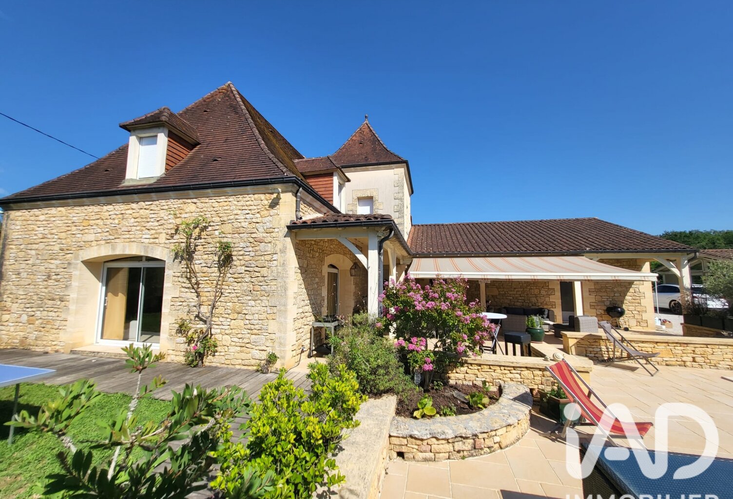 Vente Maison traditionnelle 9 pièces — photo 1