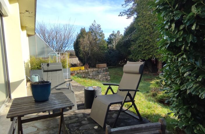 Vente Maison/villa 7 pièces — photo 2
