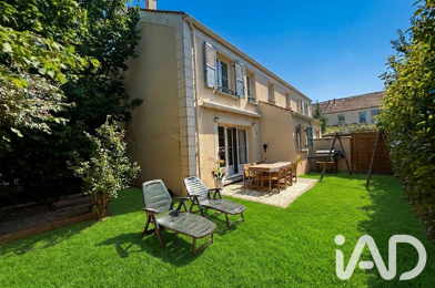 Maison 5 pièces 299999 €