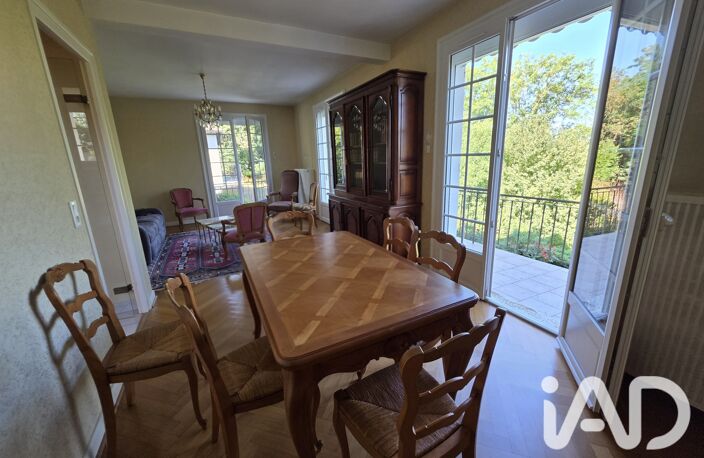 Vente Maison/villa 7 pièces — photo 2