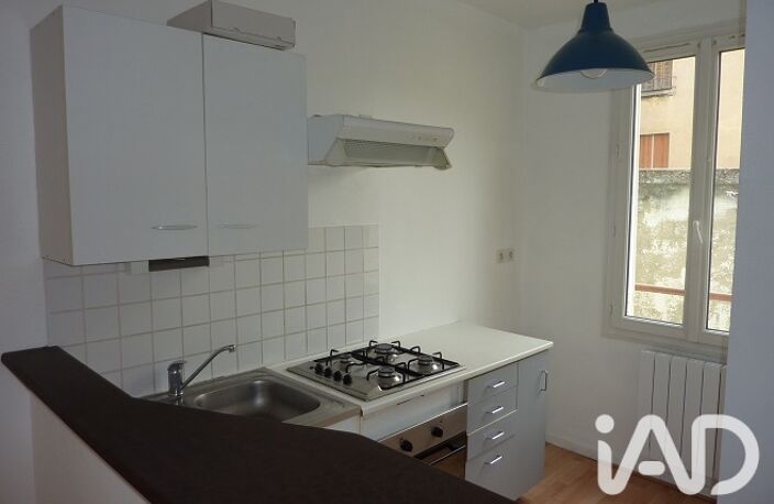 Vente Immeuble 98 m&sup2; — photo 2
